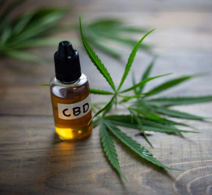 Des huiles CBD à mettre sous la langue